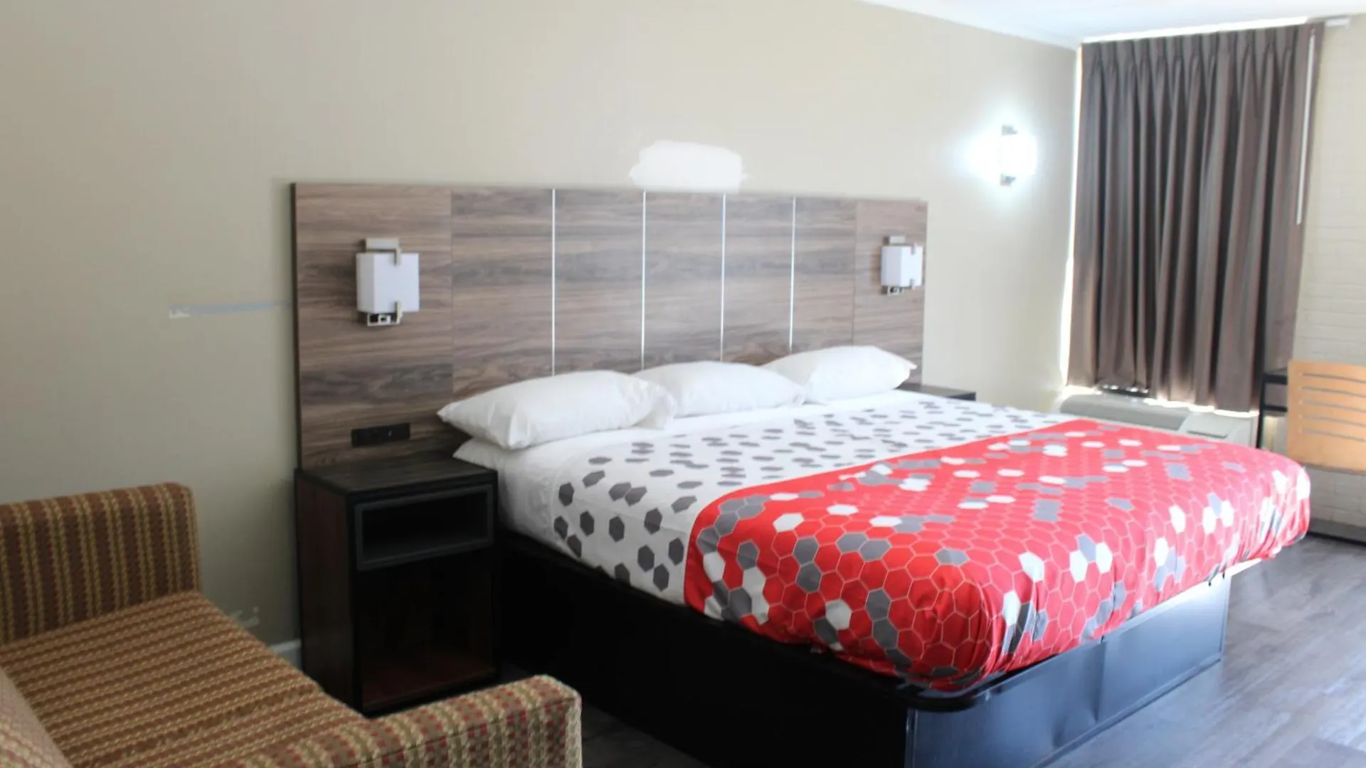 Rodeway Inn Charlotte Hotel